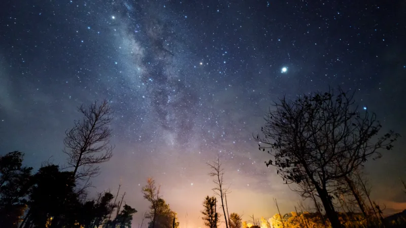 Starry,Night,With,Milky,Way,At,Kudat,Sabah,Malaysia.,Image